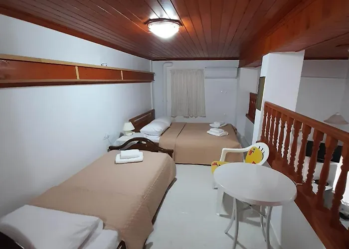 아파트 Areti's House *